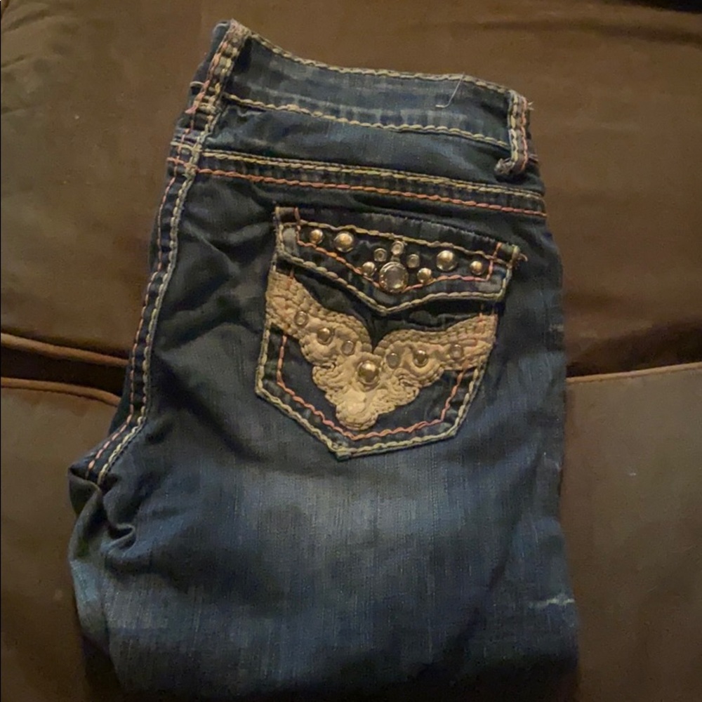 I have these pants that do not fit anymore